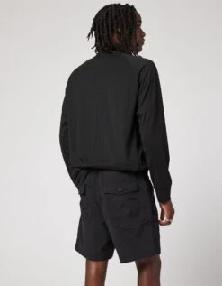 Front Page -Ae Shop 0130 7564 001 ob