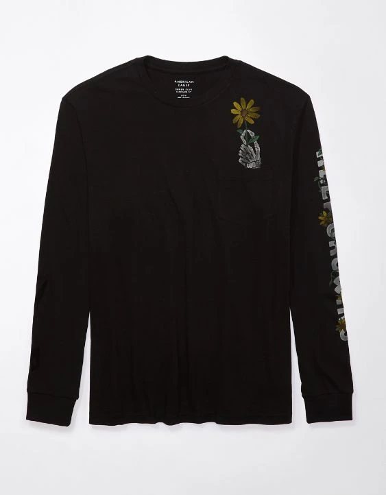 AE Super Soft Long-Sleeve Halloween Graphic T-Shirt 5 AE Super Soft Long-Sleeve Halloween Graphic T-Shirt - Image 3