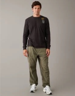 AE Super Soft Long-Sleeve Halloween Graphic T-Shirt