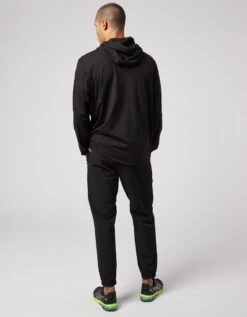 Front Page -Ae Shop 0193 2046 001 ob