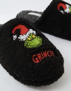 AE Grinch Fleece Slipper -Ae Shop 0213 7468 001 d1