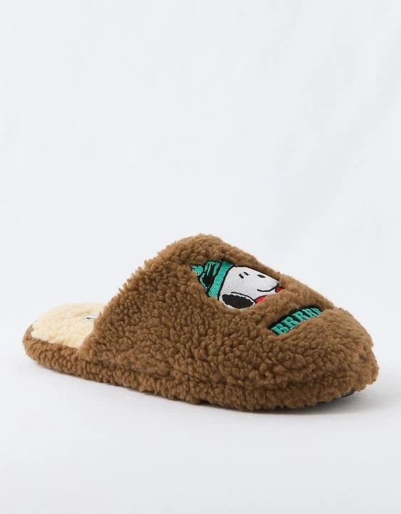 AE Snoopy Fleece Slipper 4 AE Snoopy Fleece Slipper - Image 2