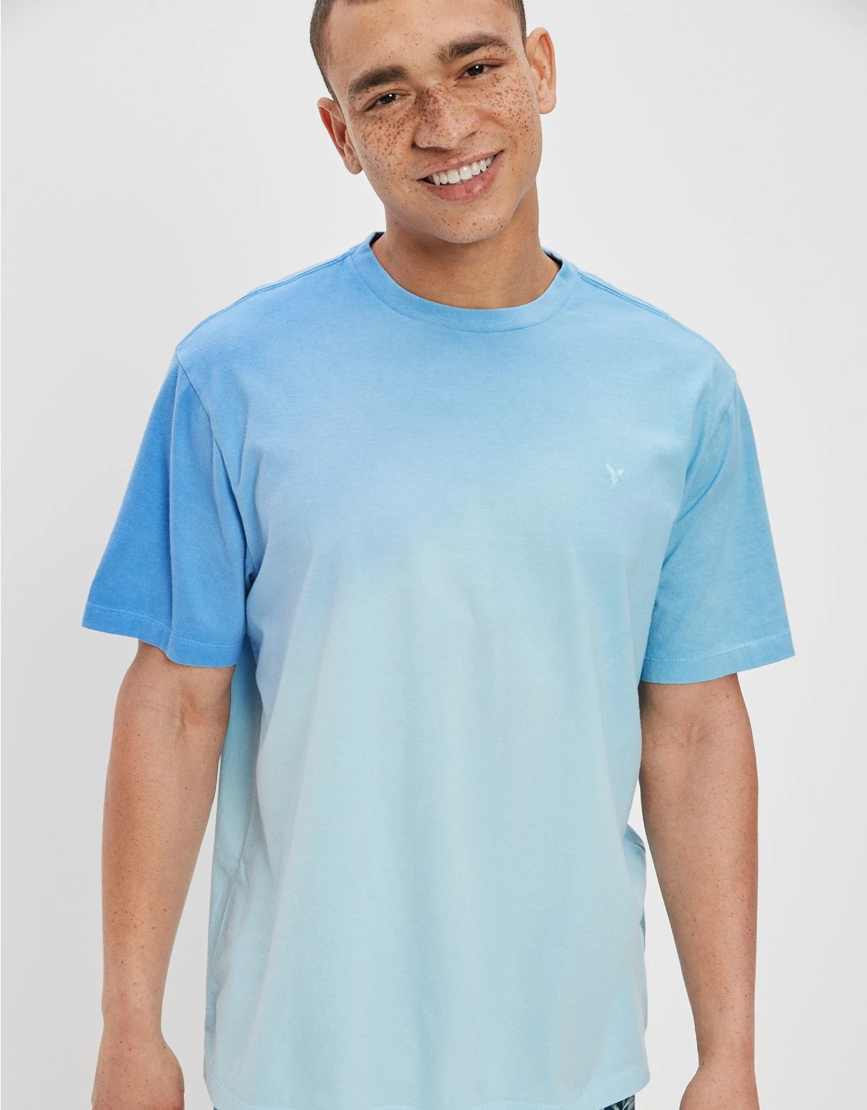 AE Super Soft Dip-Dye T-Shirt 3 AE Super Soft Dip-Dye T-Shirt