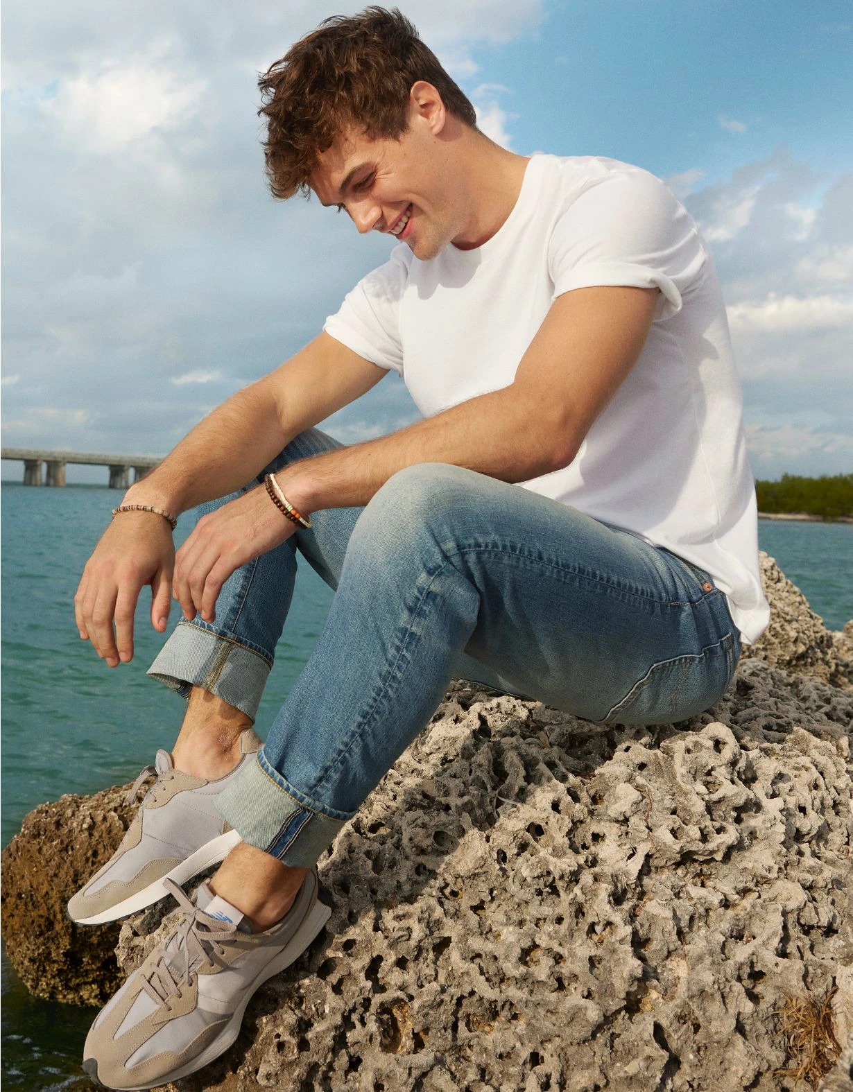 AE Super Soft Legend T-Shirt 3 AE Super Soft Legend T-Shirt