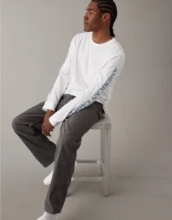 AE Super Soft Long-Sleeve Graphic T-Shirt